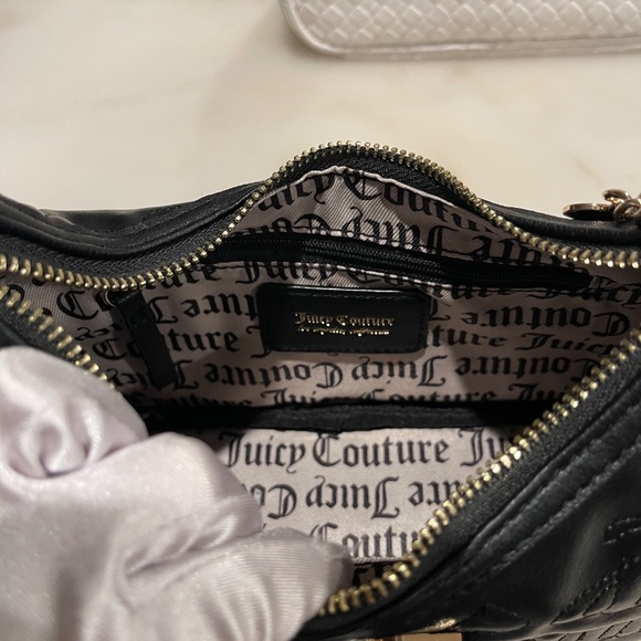 Juicy couture black crossbody - Picture 2 of 5